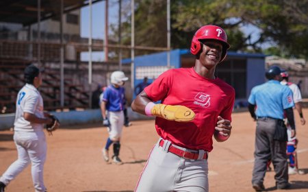 Zuliano Francisco Rentería firmó con Filadelfia por 4 millones de dólares 