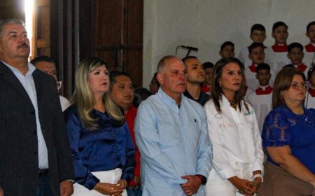 Alcalde Di Martino: “Al patrono le pedimos fortaleza para consolidar una patria de paz”