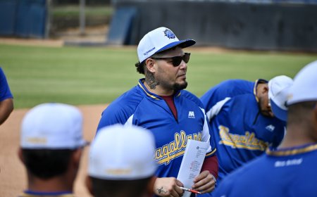 Yadier Molina se indió en halagos para su bull pen