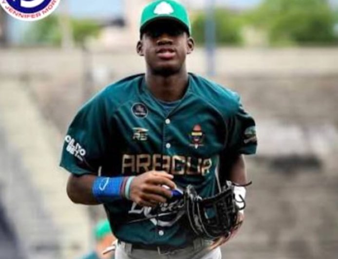 Otro Solarte del Sur del Lago también recibió bono millonario por su firma con Marlins