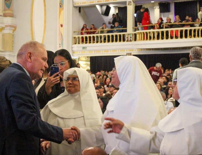 ¡Día de la Zulianidad! Alcalde Di Martino: “Nuestra meta es contribuir para que el Zulia sea una potencia”