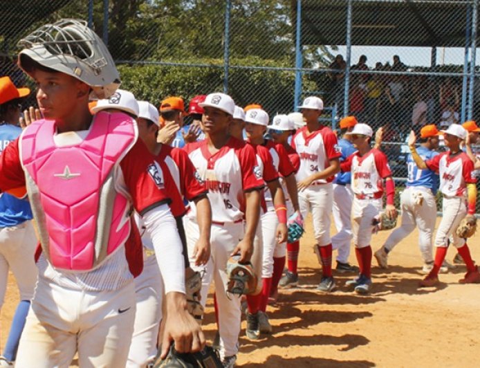 PEQUEÑAS LIGAS: Coquivacoa vuela alto mientras LUZ Cabimas se despide de la final senior