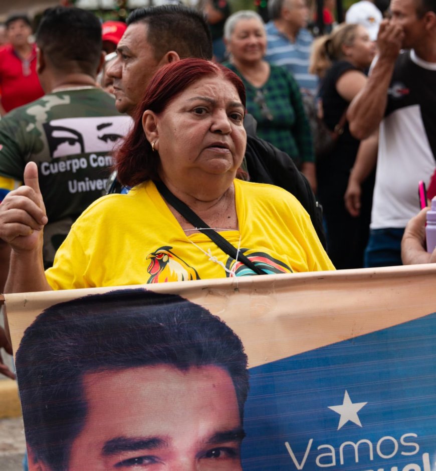 Pueblo de Maracaibo exige respeto a la soberanía y al presidente Maduro