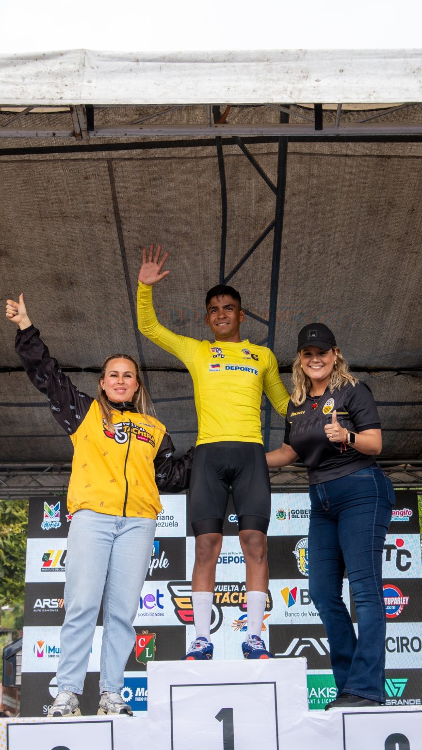 VUELTA AL TÁCHIRA: Sair Colmenares ganó en San Cristóbal, el líder ni se mosquea  