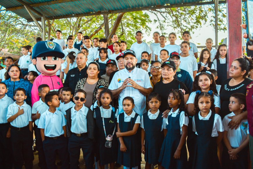 SAN FRANCISCO: En completa paz, más de 17 mil niños, niñas y adolescentes arrancaron clases 