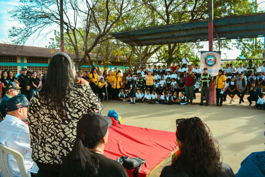 SAN FRANCISCO: En completa paz, más de 17 mil niños, niñas y adolescentes arrancaron clases 