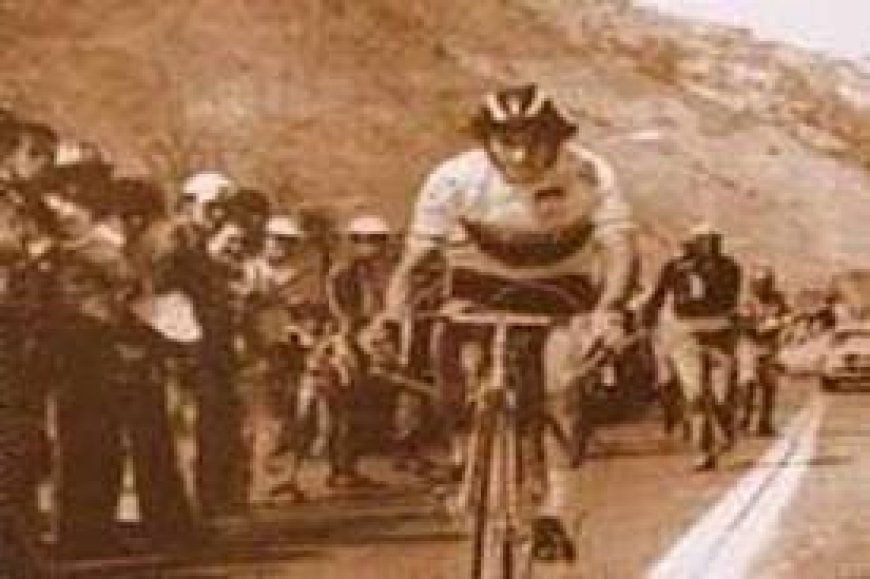 "La historia no se repite, pero rima"