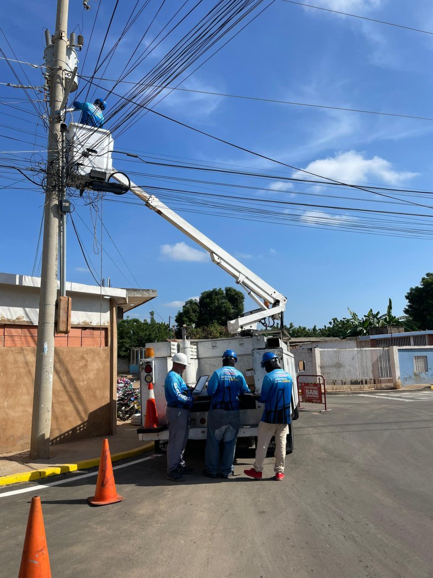 Héctor Soto avanza en la optimización del alumbrado público en San Francisco