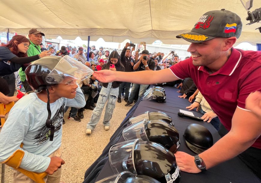 Alcaldía de Maracaibo y empresa privada!: 500 motorizados iniciaron campaña "Chamo, usa tu casco"