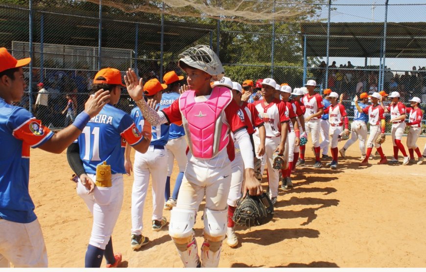 PEQUEÑAS LIGAS: Coquivacoa eliminó a San Francisco y va a la final senior