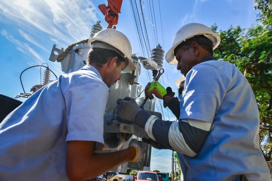 SAN FRANCISCO: Alcaldía y Corpoelec benefician a 150 familias de El Silencio con instalación de transformadores