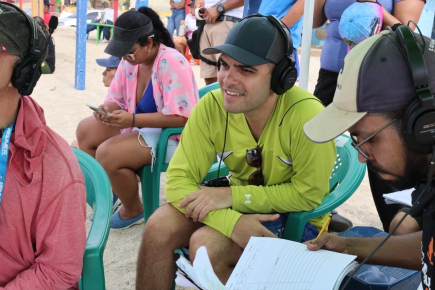 Un Viaje de Película, de Carlos Daniel Alvarado, nominada a Mejor Dirección