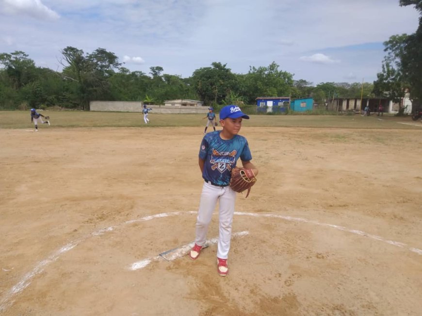 Machiques noqueó a Rosario 15 por 0