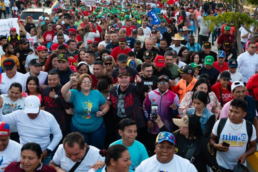 Di Martino: “No tenemos bombas nucleares, nuestras armas son la juventud con el ADN patriota”