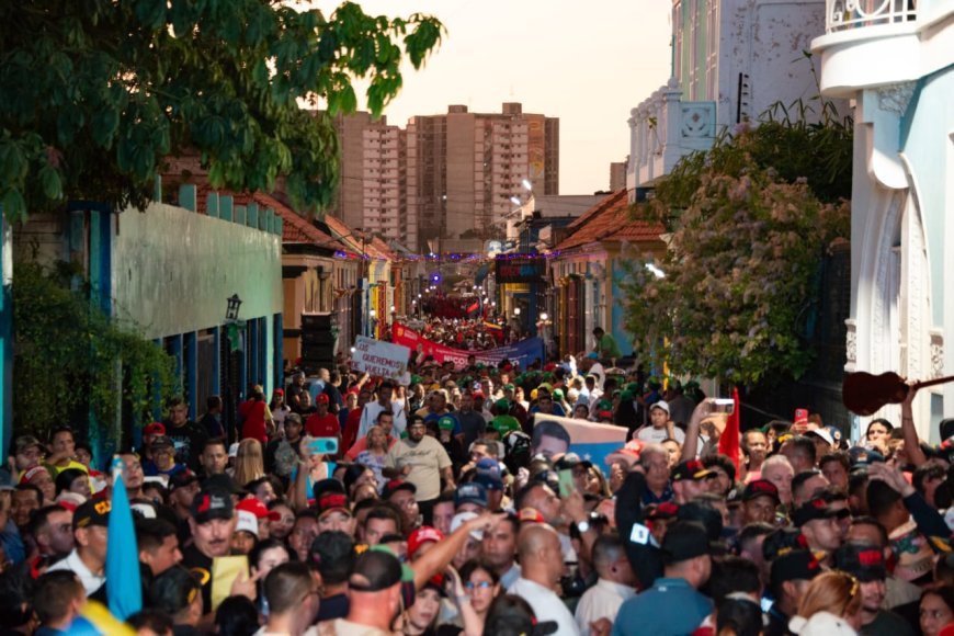 Di Martino: “No tenemos bombas nucleares, nuestras armas son la juventud con el ADN patriota”