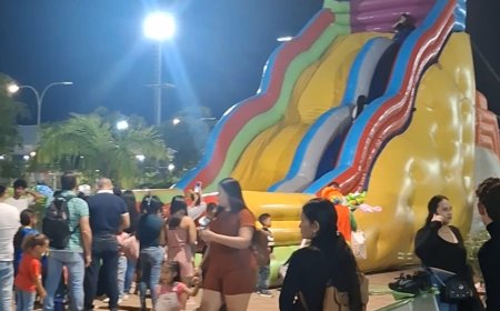 Velada espectacular en el Parque Ana María Campos