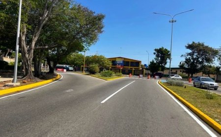 ZULIA: Gobernación avanza trabajos de asfaltado  y demarcación de la Av. Fuerzas Armadas