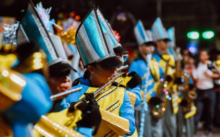 San Francisco desbordó alegría en el Gran Desfile de la Octavita de los Carnavales Felices