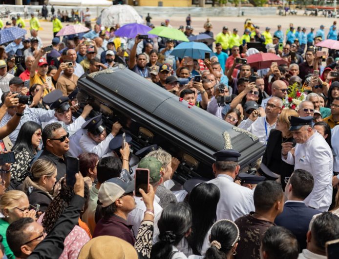 ¡Dedicado al Monumental! “Pelón” Aguirre: “Mi padre dejó el tema inédito Dormido entre tus brazos"