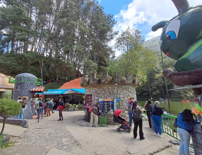 MARACAIBO: Terminal de Pasajeros impulsa el turismo con la "Ruta Especial La Puerta-La Lagunita"