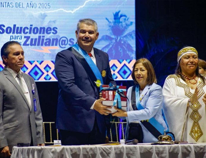 Informe de Gestión 2025 de Luis Caldera con cifras positivas en salud, educación, deporte y servicios públicos. 