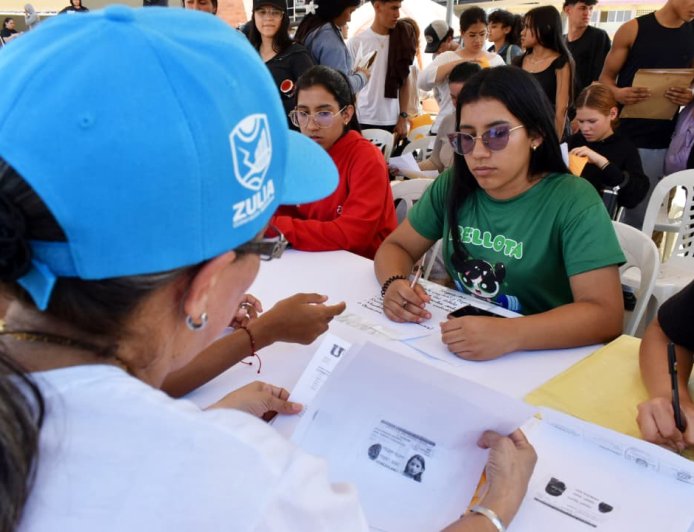 San Francisco registra más de 3.000 aspirantes al programa de becas JEL