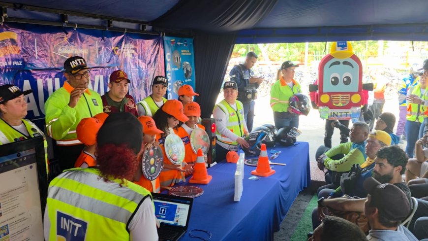 ZULIA: Despliegue de seguridad vial con abordaje y concienciación a motorizados