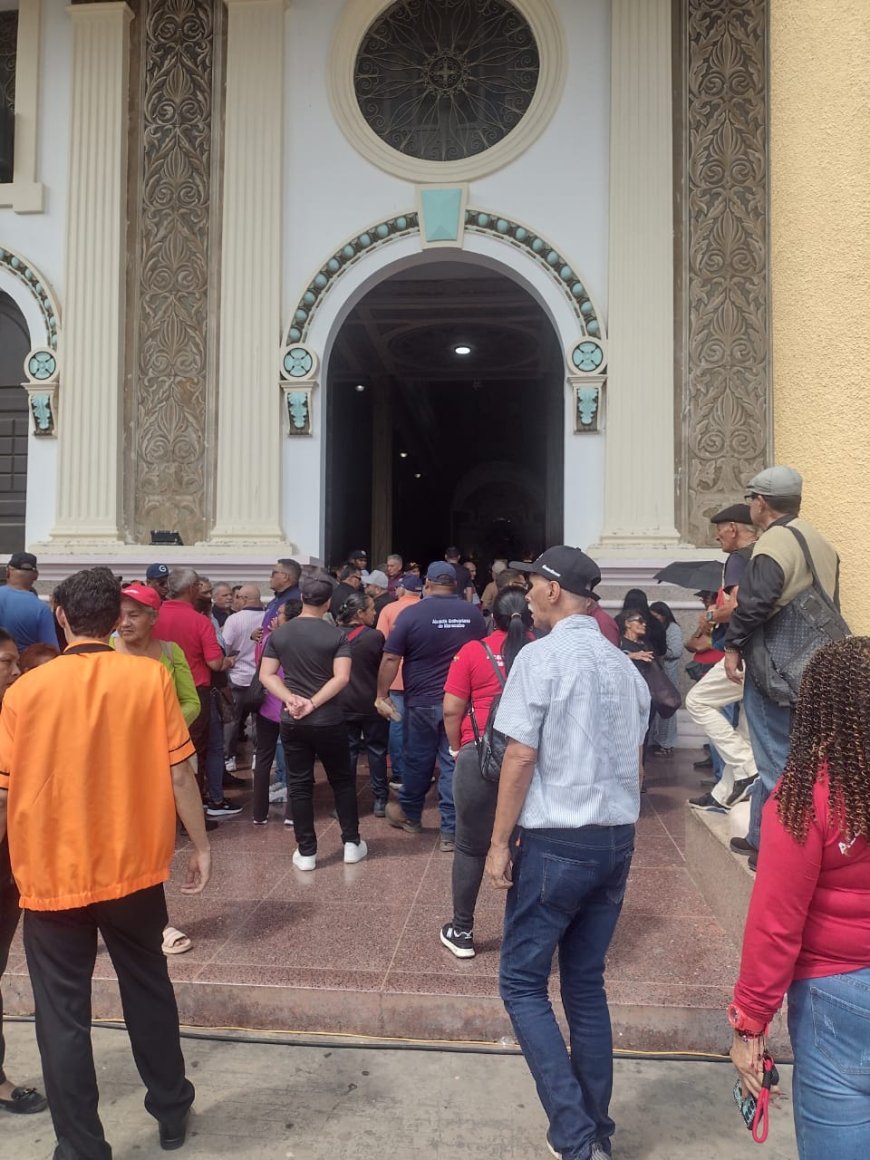 Renato no murió, Renato vive