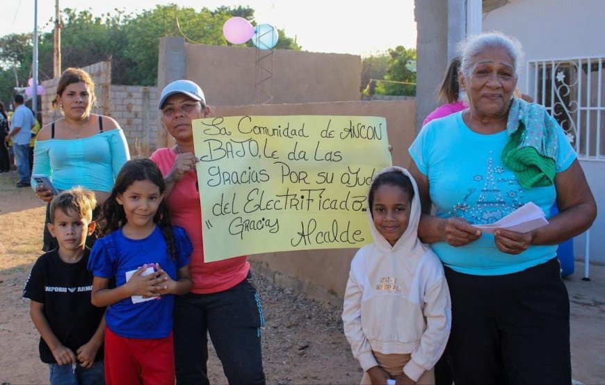 Alcaldía de Maracaibo y Corpoelec instalaron transformadores en  Manuelita Sáenz y Ancón Bajo