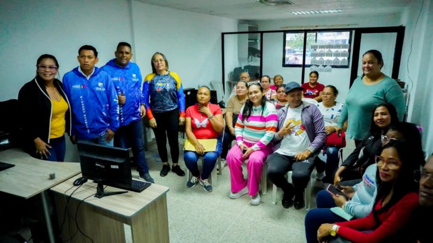 San Francisco fortalece el Poder Comunal: Firma convenios para proyectos de la 6ta Consulta Popular