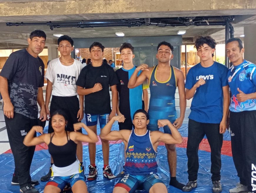 Se reactiva la lucha olímpica en una vibrante Semana de la Juventud en LUZ