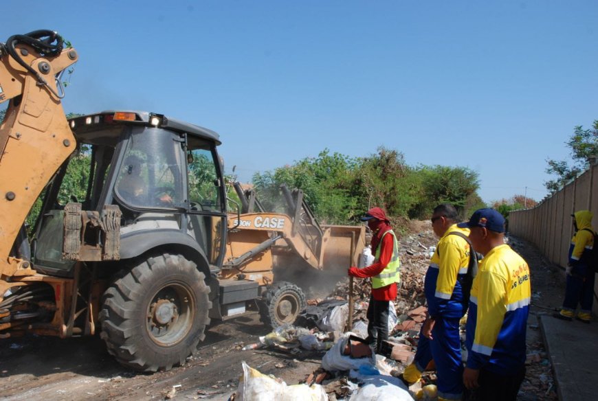 MARACAIBO: Alcaldía inició intervención de 750 metros de la cañada Caribe en La Faría