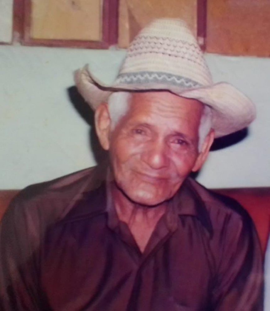 La décima le cantó a Jesús Rosario “Chevoche” Ortega