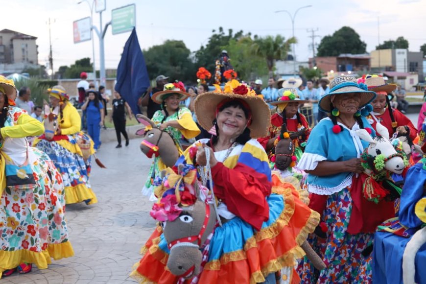 La alegría de los Carnavales de Paz 2026 en el Monumental "Ana María Campos"