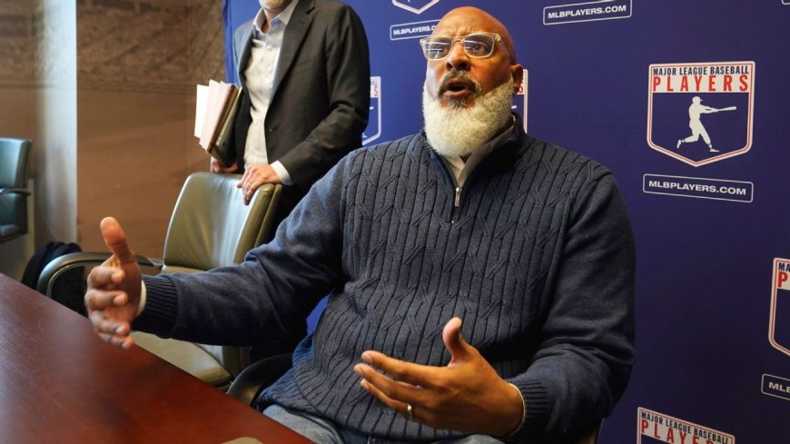 ACUSACIONES: Tony Clark abandona la presidencia del Sindicato de Jugadores de las Grandes Ligas