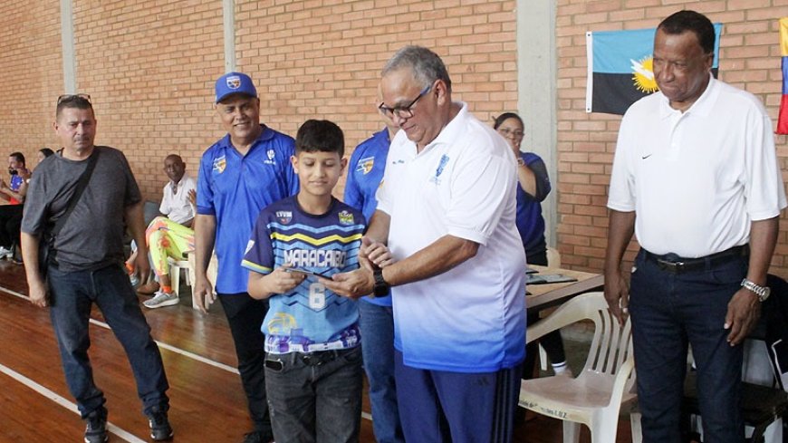 Voleibolistas pidieron por la unión de la disciplina en su día, este 19 de febrero
