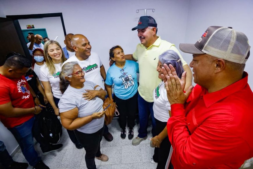 Ministro de Comunas, gobernador Caldera y el poder popular entregan Centro Oftalmológico Miguel Lara de Cabimas