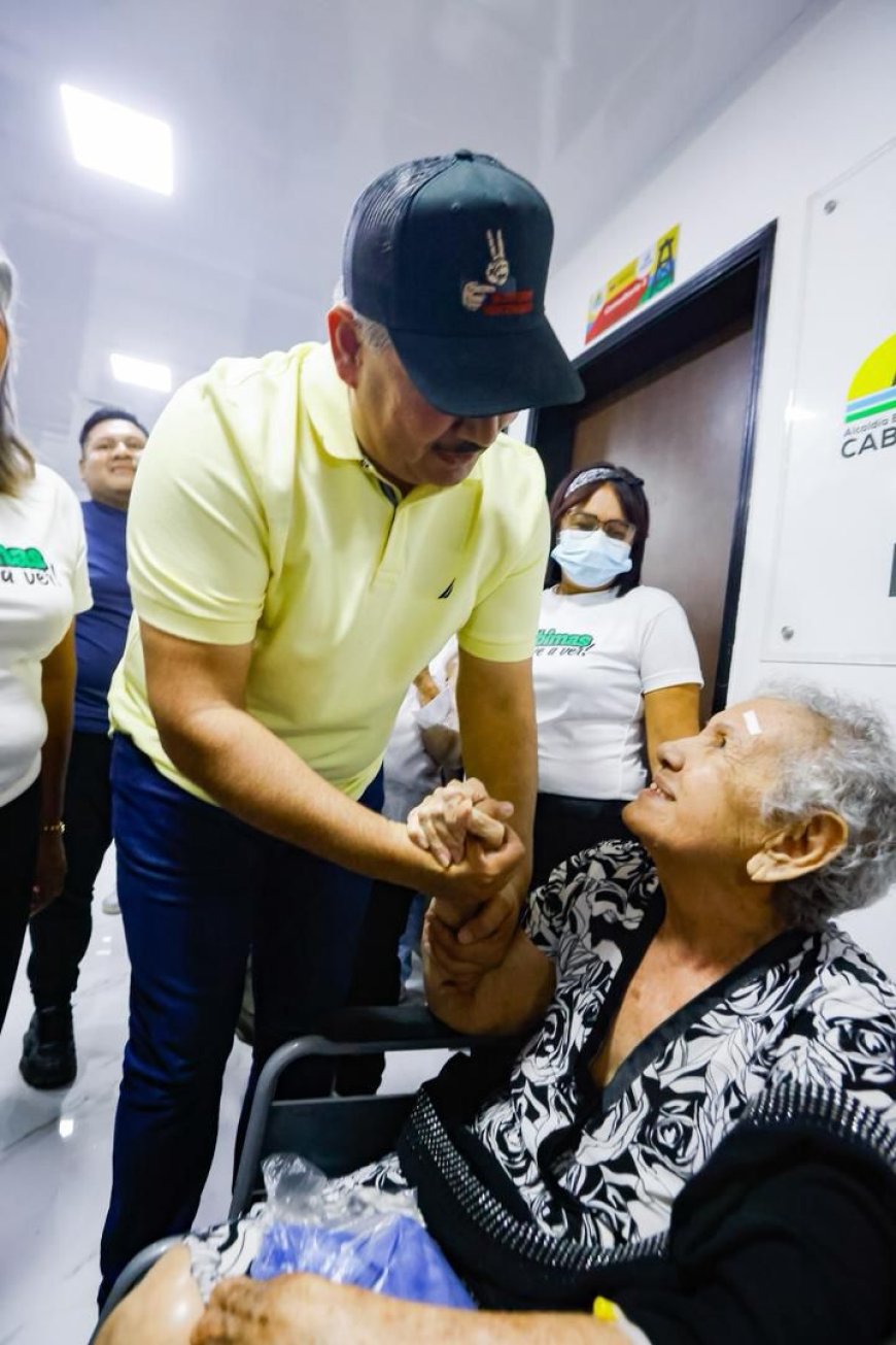 Ministro de Comunas, gobernador Caldera y el poder popular entregan Centro Oftalmológico Miguel Lara de Cabimas