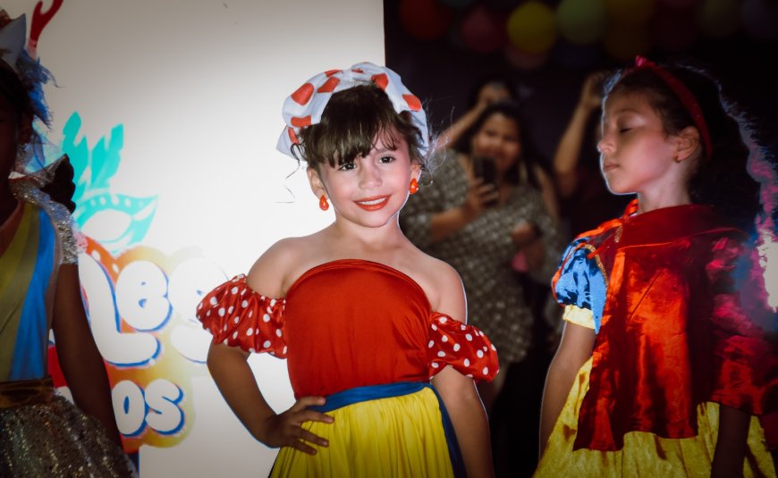 SAN FRANCISCO: Niños lucieron sus mejores disfraces en la octavita Carnavales Felices y Seguros 2026