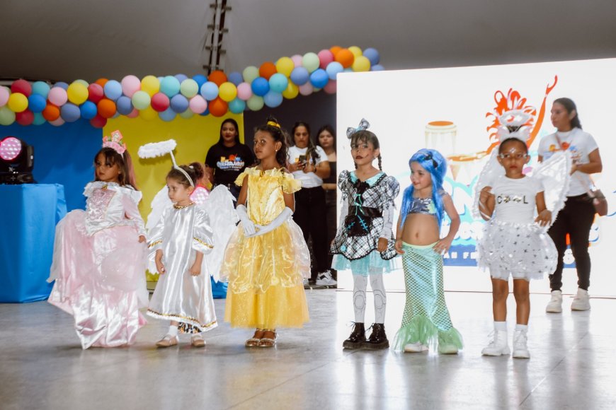 SAN FRANCISCO: Niños lucieron sus mejores disfraces en la octavita Carnavales Felices y Seguros 2026