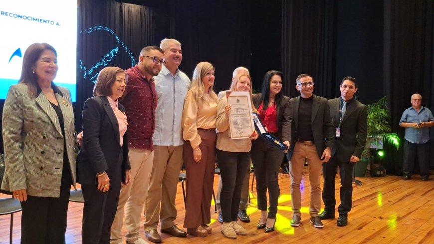 ZULIA: Gobernación otorgó Orden Dr. Humberto Fernández-Morán como impulso al desarrollo científico y tecnológico