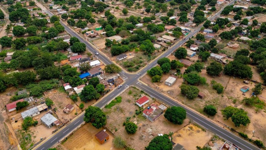 Con más de 5 Kilómetros asfaltados, Gobernador Luis Caldera entregó corredor Las Peonías