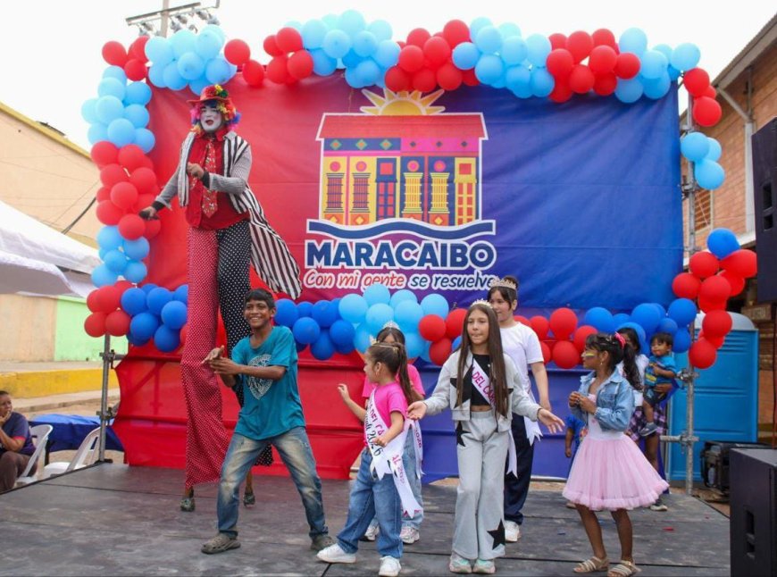 En Jornada Social del Buen Vivir atendieron a comerciantes del casco central