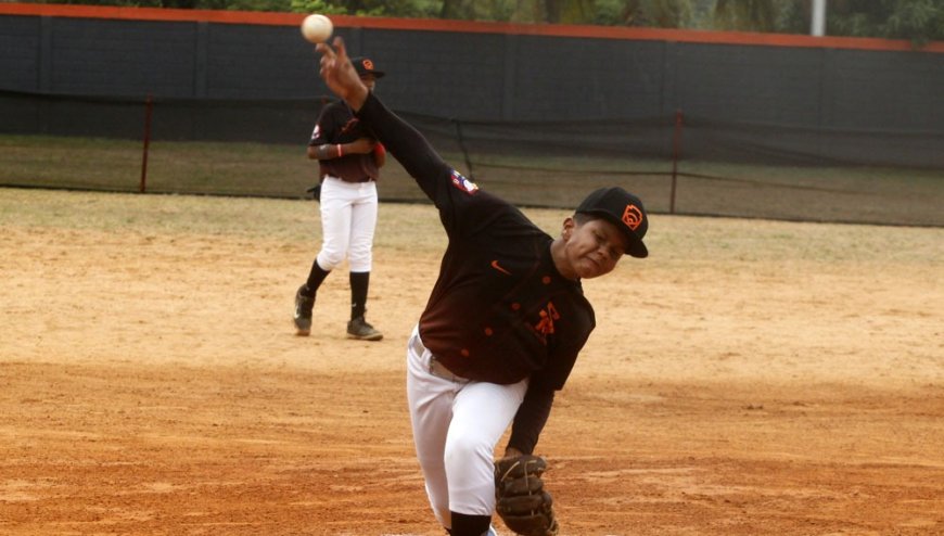 PEQUEÑAS LIGAS Greiber Díaz emula a Ohtani: Grand Slam y victoria desde la lomita