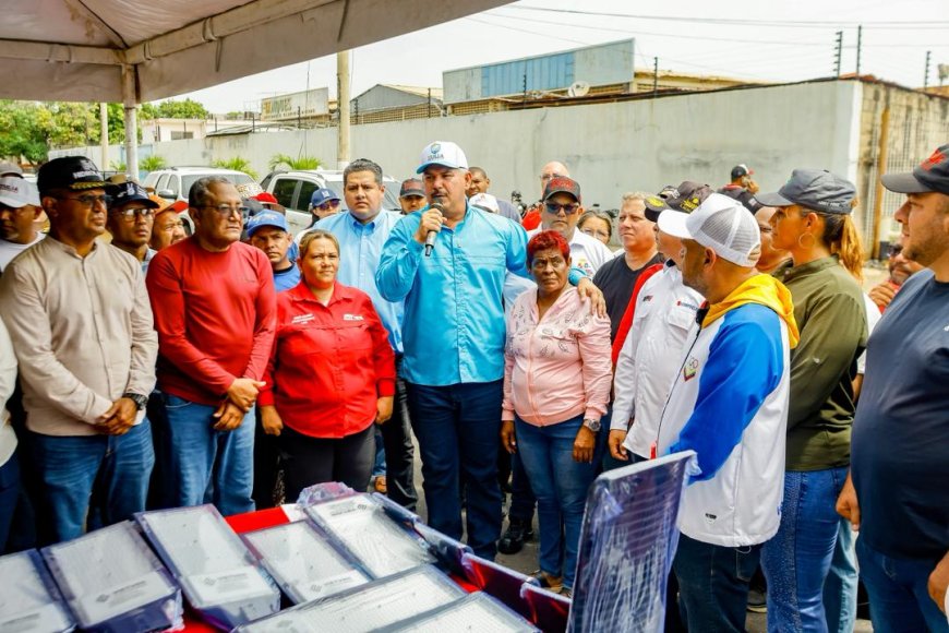 Gobernador Luis Caldera arrancó segunda fase del Plan de Iluminación Vial, Hospitalaria y Comunal