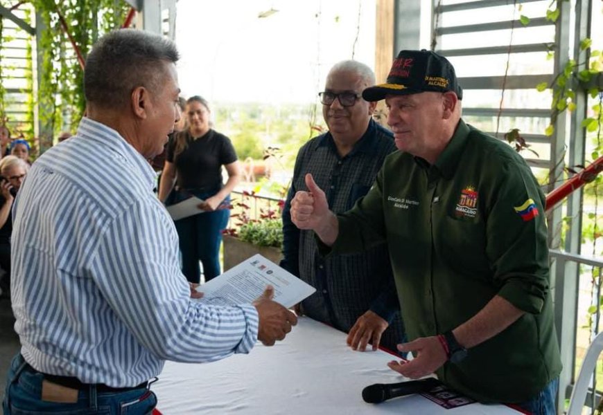 Alcaldía de Maracaibo firmó contrato con emprendedores del Parque Ana María Campos