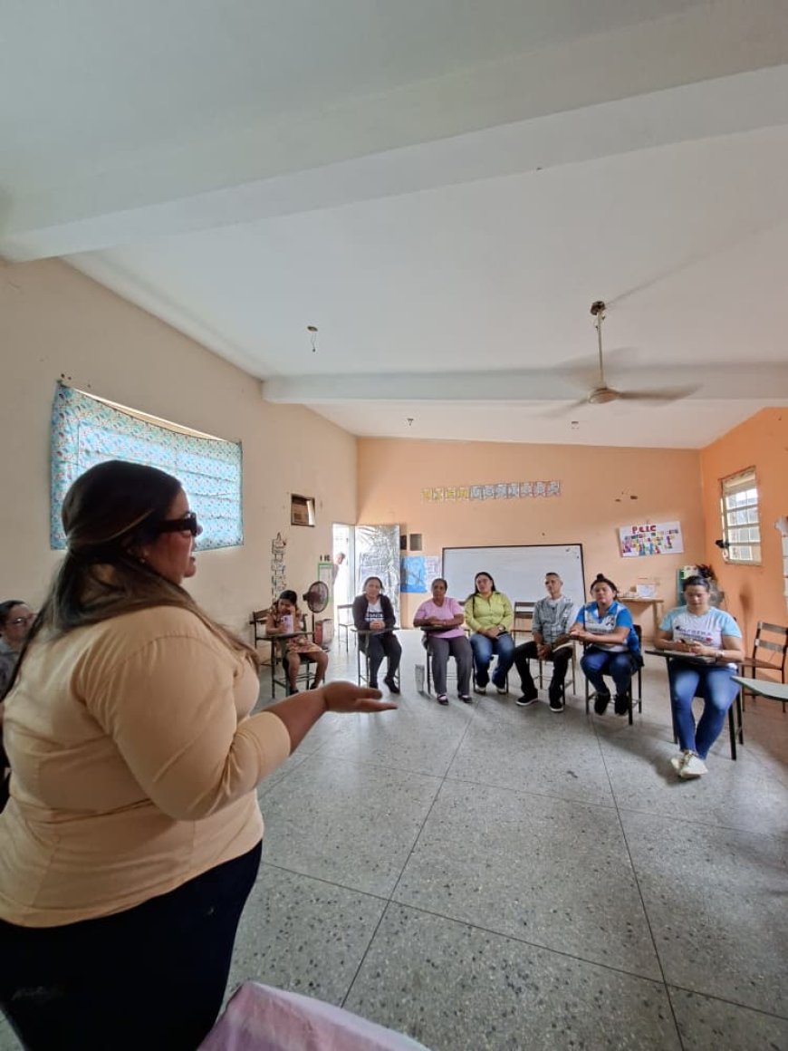 FUNDANIS dictó charlas sobre salud mental en comunidades marabinas