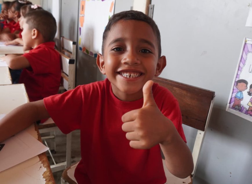 SAN FRANCISCO: Los niños reciben atención médica integral en jornada escolar de Damasur