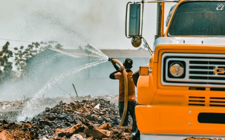 Bomberos del Sur controlan incendio en IMASUR: evitan daños a subestación eléctrica en Zona Industrial