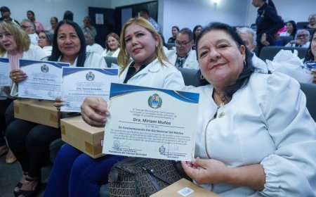 SAN FRANCCISCO: Cámara Municipal homenajeó a más de 60 medícos por su día